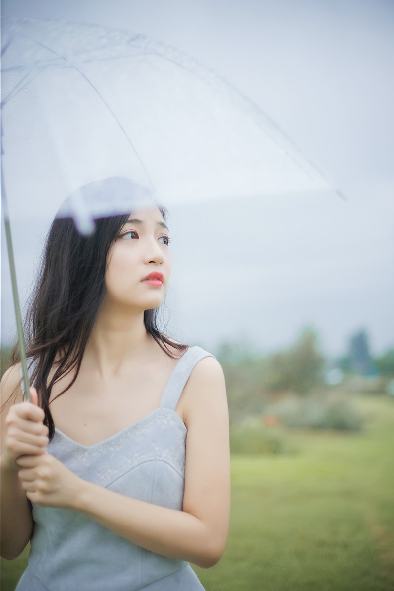 她的雨天