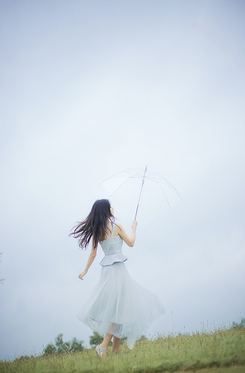 她的雨天